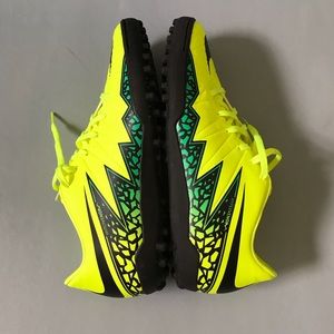 Nike Shoes - Nike Hypervenom Phelon II TF Nike Shoes - Nike Hypervenom Phelon II TF